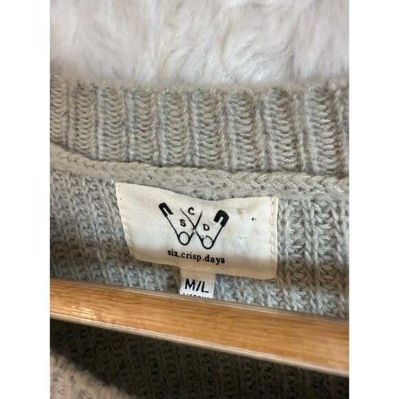 Six Crisp Days Soft Angora Blend Gray Oversized Side Slit Tunic Boho Sweater M/L - Picture 3 of 8